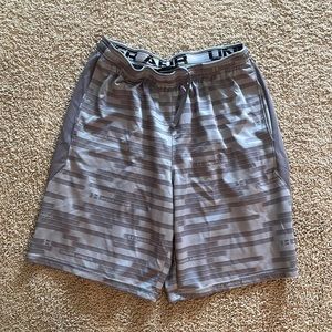Under Armour Gray Stripe Athletic Shorts Size XL